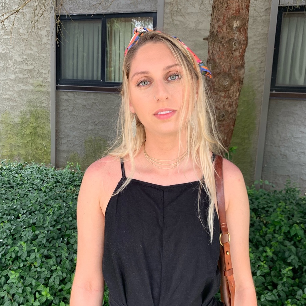 Meet your Posher, Carly